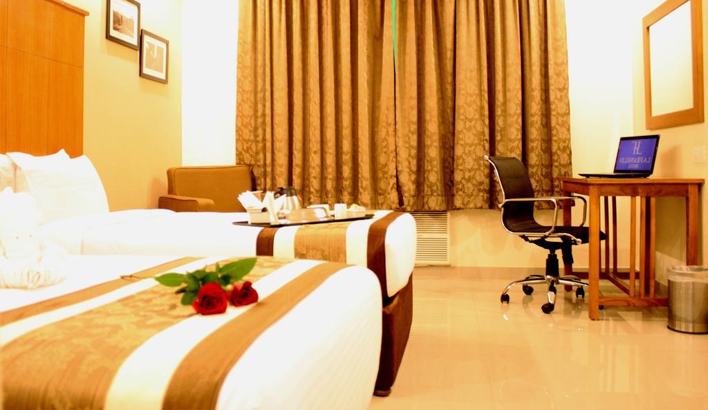 La Franklin Hotel Bhubaneswar Phòng bức ảnh