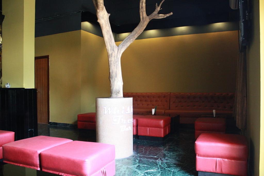 La Franklin Hotel Bhubaneswar Ngoại thất bức ảnh