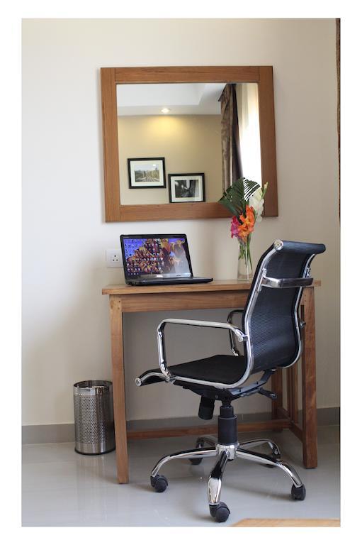 La Franklin Hotel Bhubaneswar Phòng bức ảnh