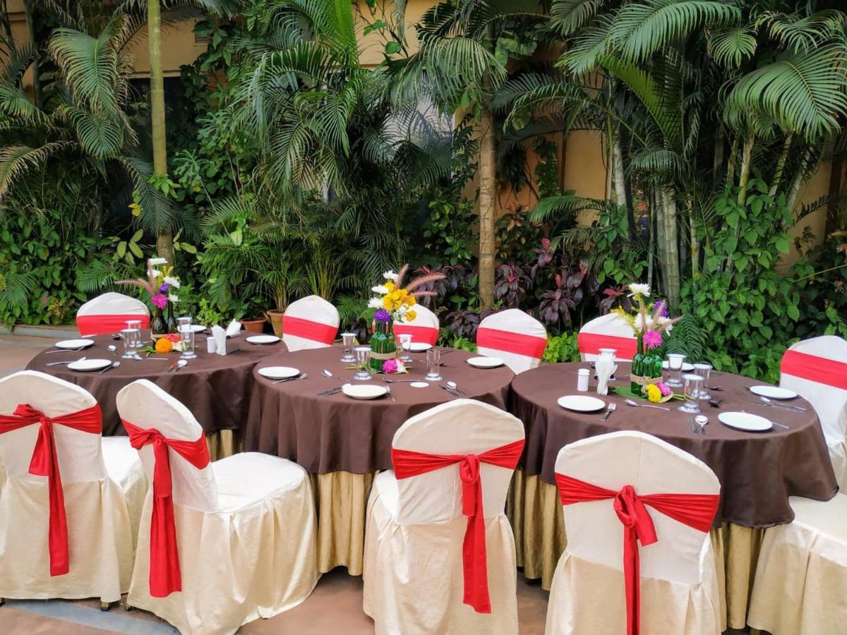 La Franklin Hotel Bhubaneswar Ngoại thất bức ảnh