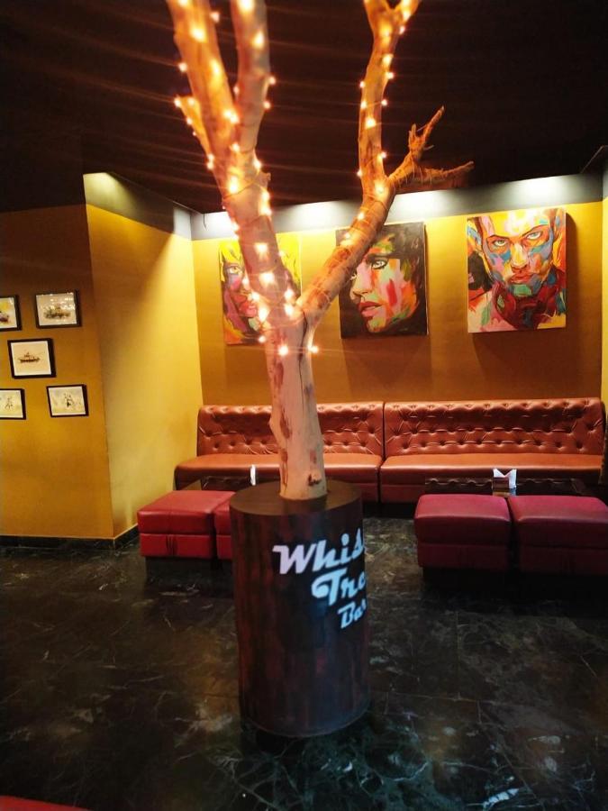 La Franklin Hotel Bhubaneswar Ngoại thất bức ảnh